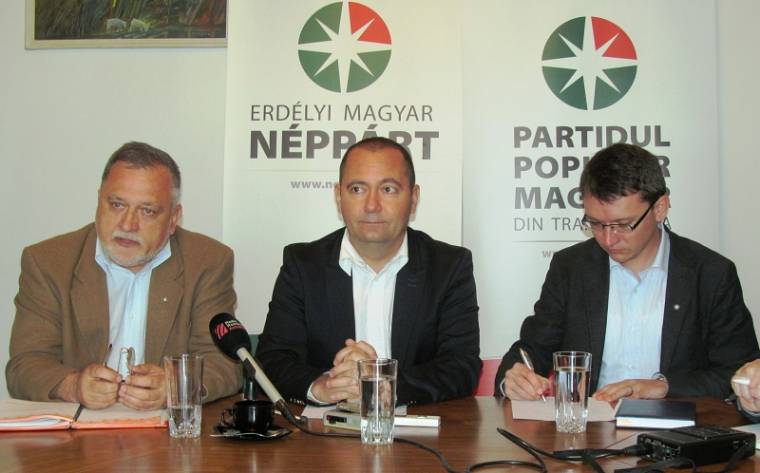 Kiss Sándor lemondását követeli az EMNP