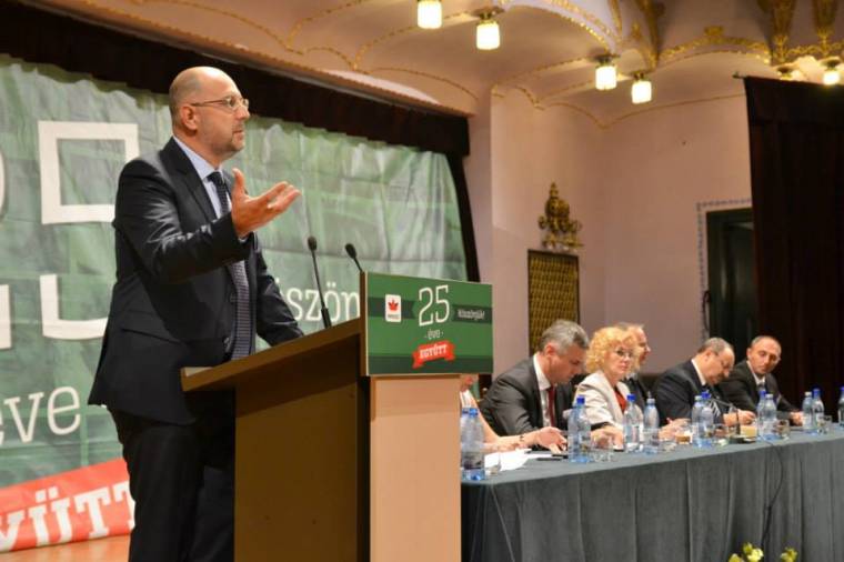 Megjósoltuk: csak Kelemen Hunor távozik a kormányból