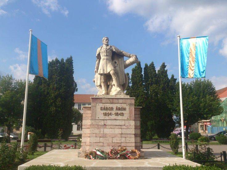 Kézdin újra felvonják a székely zászlókat