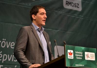 Kormányszerep: a hét második felében dönt az RMDSZ