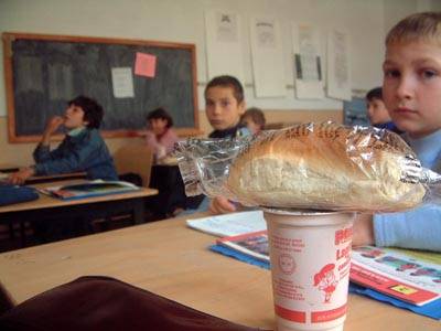Kibővült a tej-kifli program