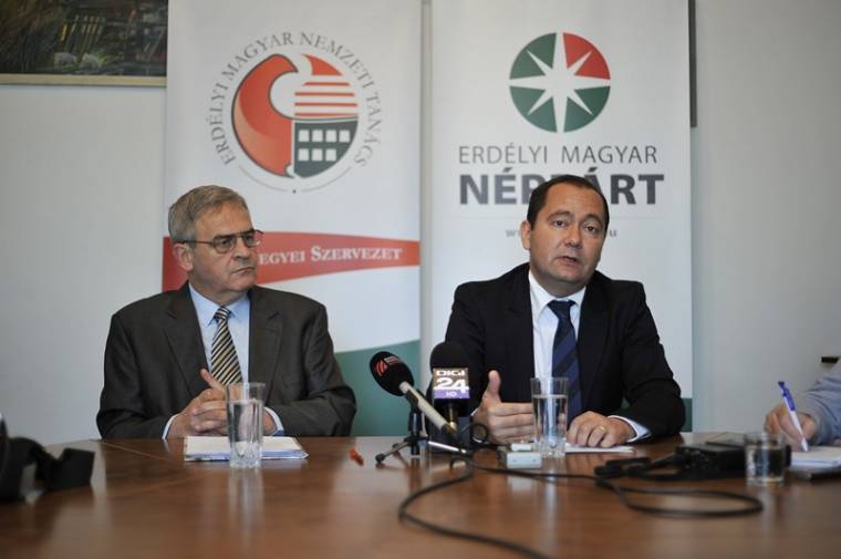 Tőkés a kampánynyitón: nincs érdekütközés