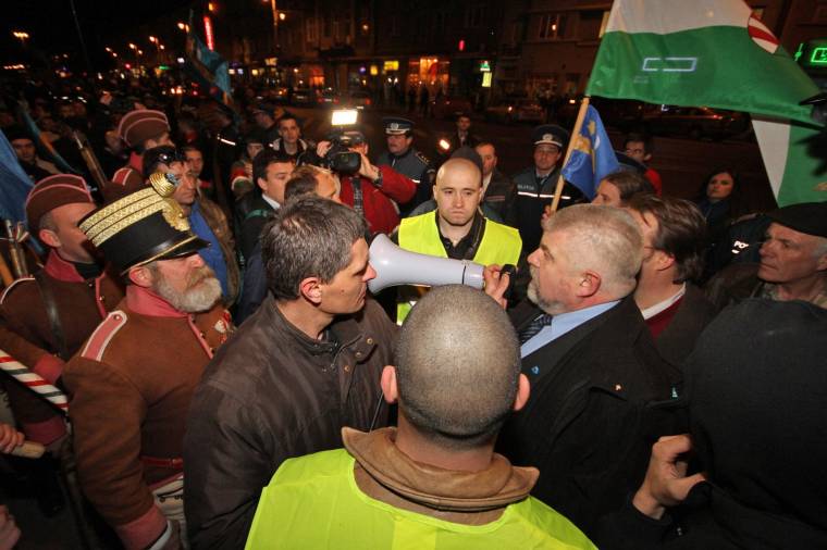 Három évvel ezelőtti bírságot kell kifizetnie az SZNT-nek