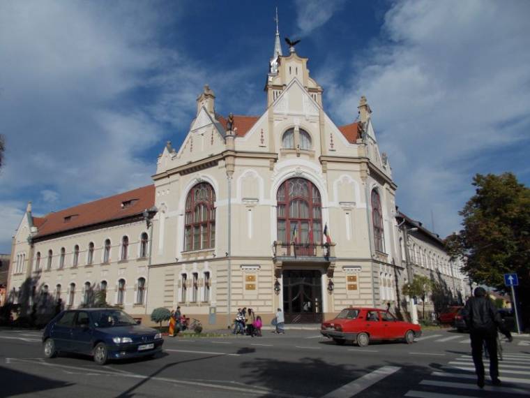 Ingyentelkek a Szalontára hazatérőknek
