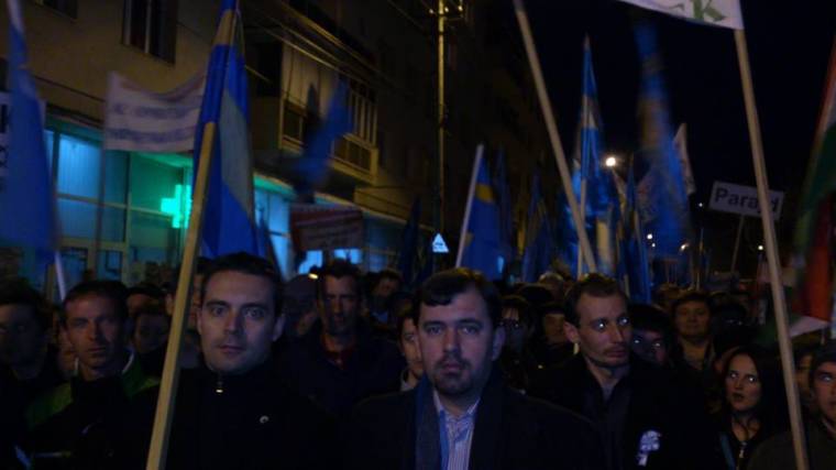 Băsescu kitiltaná Romániából a Jobbikot