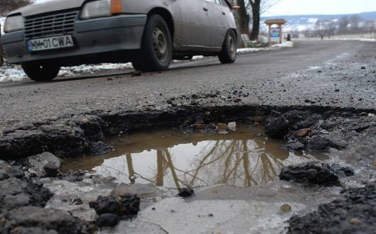 A közutak fele nincs leaszfaltozva