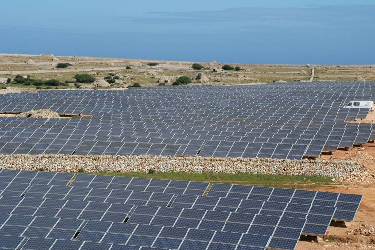 Két napelempark épül Brassó megyében