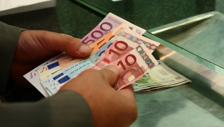 A lakosság kis része rendelkezik megtakarítással