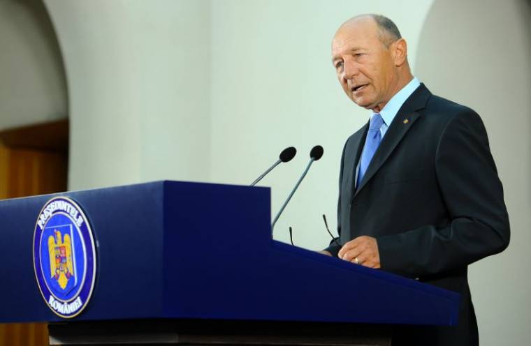 CFR: Băsescu szerint a kormány fékezi a privatizációt