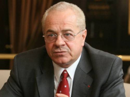 Stroe: katasztrofális az autópiac