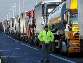 E-útdíj: torlódások voltak a határon