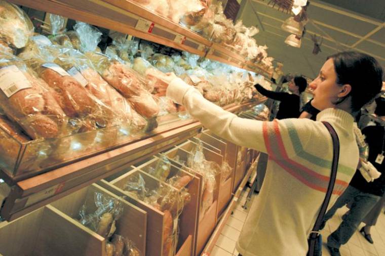 Bírálja a Pénzügyi Tanács az áfacsökkentést