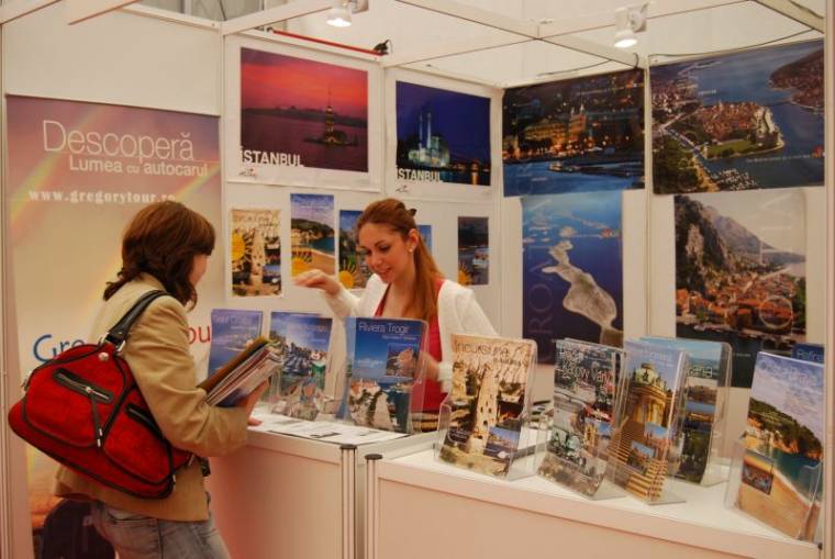 Teljesen kárpótolni kell a pórul járt turistákat