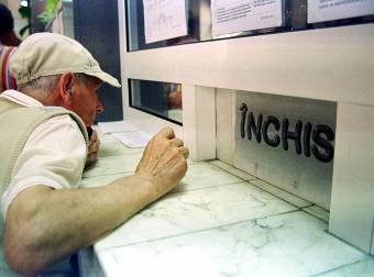 Béremelést követelnek és sztrájkkal fenyegetnek a közigazgatási alkalmazottak