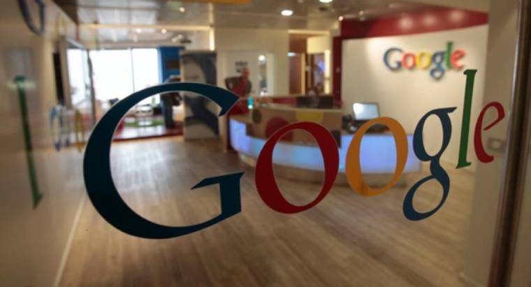 EB: visszaélt a Google az erőfölényével
