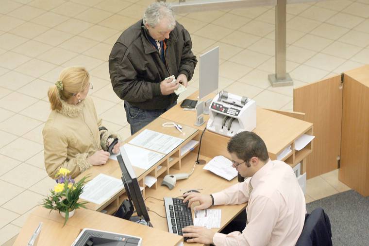 Hitelesek: bankszabályozást tervez a kormány júniustól