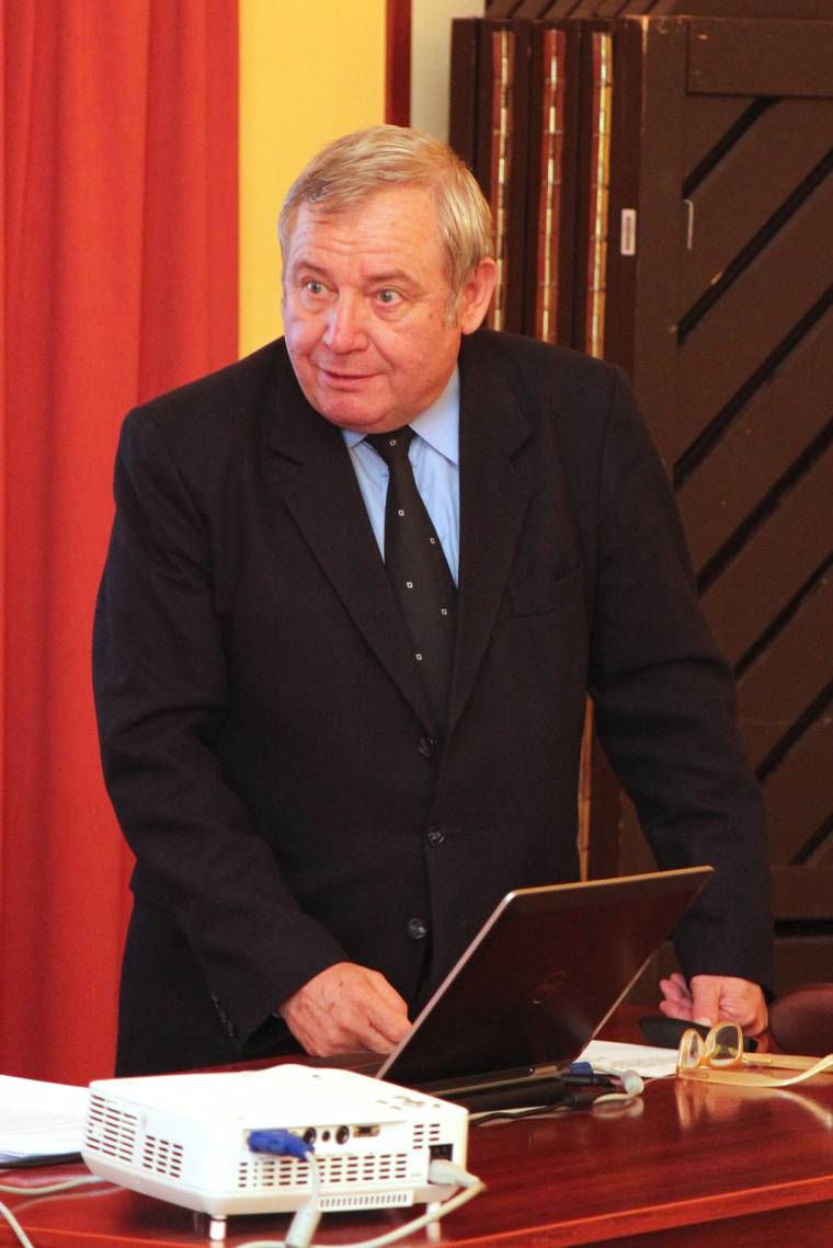 Újabb válság küszöbén? – Bélyácz Iván Kolozsváron