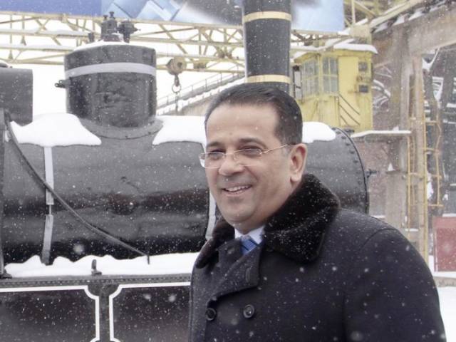 Őrizetben a korrupcióval vádolt „vasutasok”