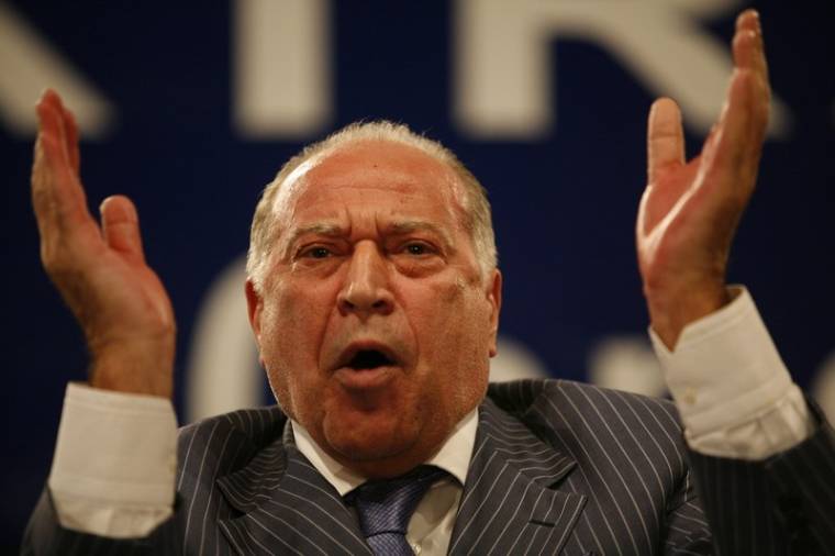 Voiculescu a szeku vagyonából tollasodott