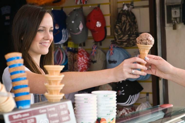 Nem tolonganak a cégek a diák bedolgozókért