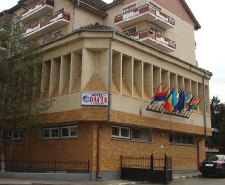 Nem tétlenkednek Kovásznán a nyugdíjasok érkezéséig