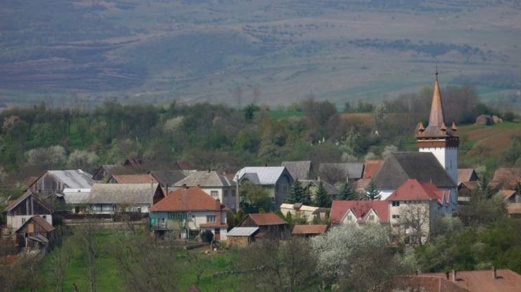 Kerékpárutat építenek a helyi önkormányzatok a Bánffyhunyadot Kiskalotával összekötő egykori vasútvonal töltésére