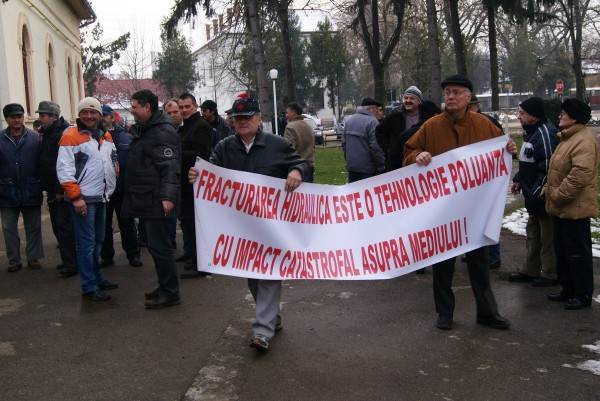 Nem repesztenek Kürtösön