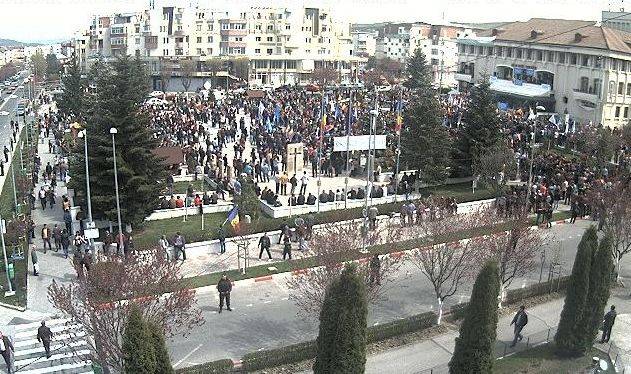 Sztrádát követelnek a Dacia-gyár alkalmazottai