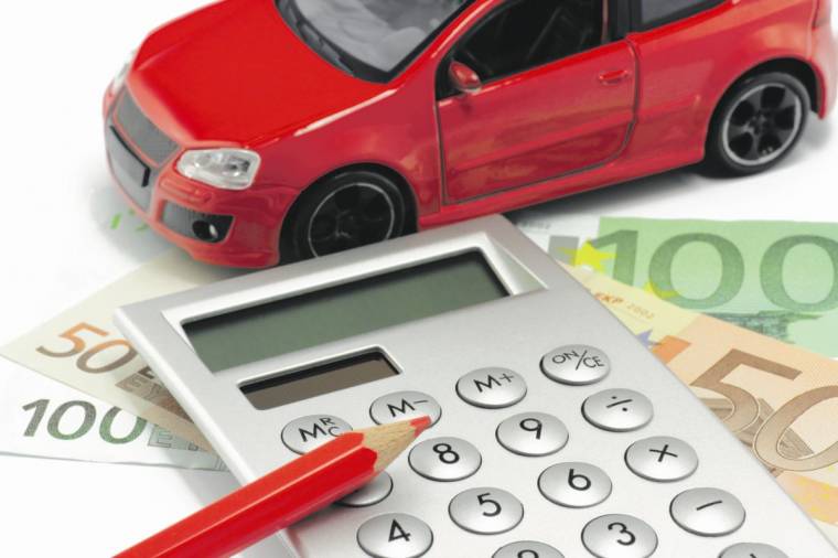 Több ezer ügyfél nyújtott be panaszt a biztosítók ellen