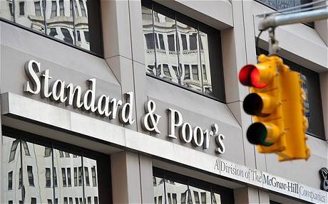 Stabilról negatív: baljósan látja Románia kilátásait a Standard and Poor's