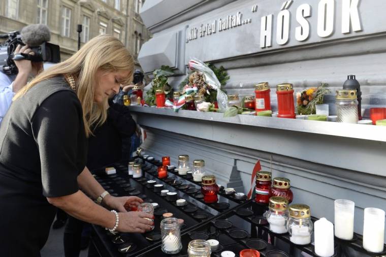 Emlékezés demonstrációkkal