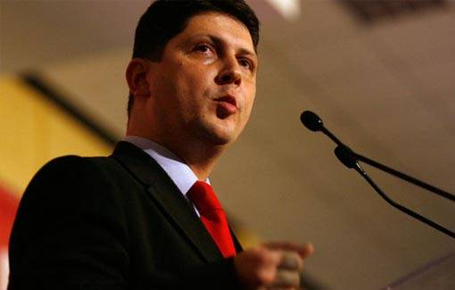 Bukarest zsarolja Kanadát vízumügyben