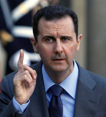 El-Aszad óva inti Amerikát