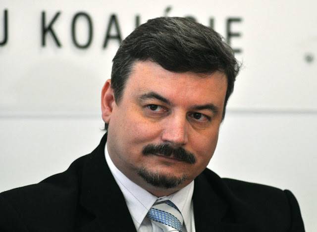 Beidézték a rendőrségre az MKP elnökét