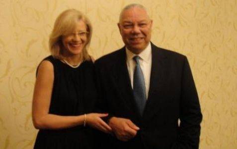 Powell románca a román politikusnővel