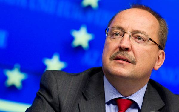 Vonzó jövőkép kell a külhoniaknak