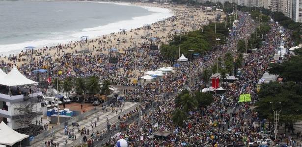 Hárommillióan a pápa miséjén