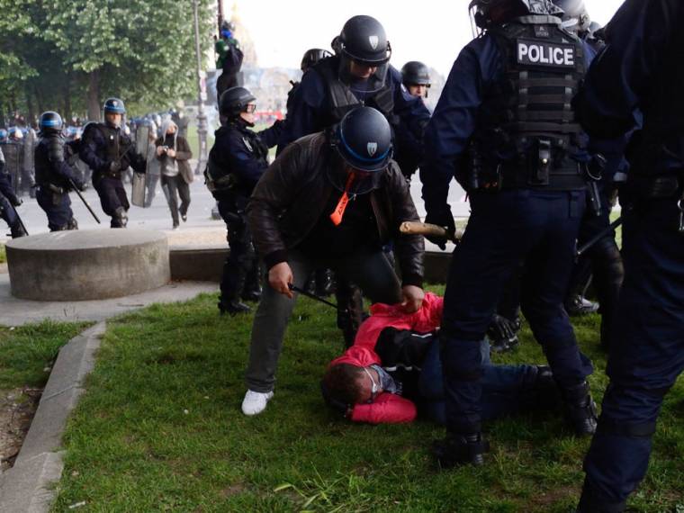 Tüntetés után csata