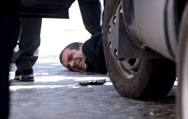 Lövöldöztek Letta eskütétele alatt