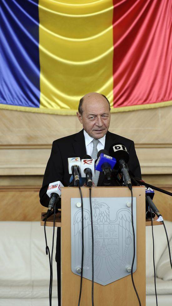 Megkapja a moldovai állampolgárságot Băsescu