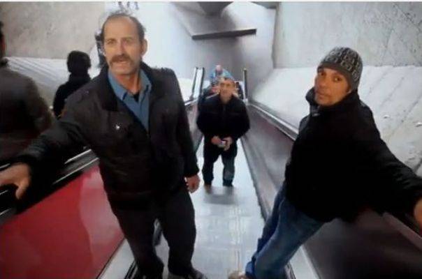 Román felháborodás egy brit film miatt