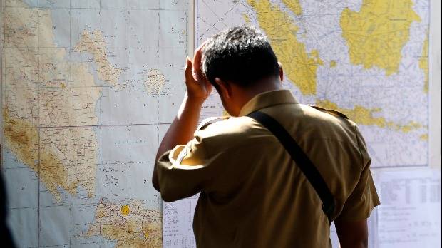 Megtalálták az AirAsia lezuhant gépének roncsait