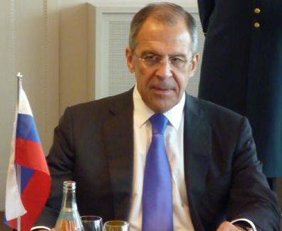 Lavrov: Snowden nem lépte át az orosz határt