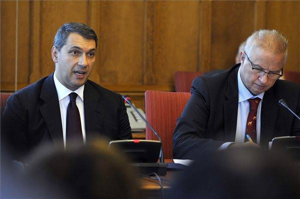 Lázár: Budapest baráti segítséget vár az Egyesült Államoktól