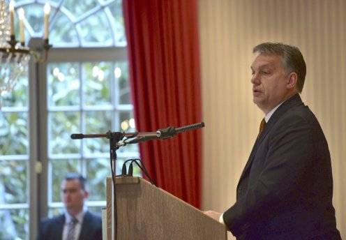 Orbán: elakadt az EU-projekt, új Európa-politika kellene