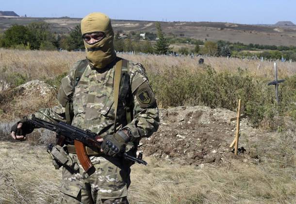 Nem vonulnak vissza az ukrajnai szakadárok