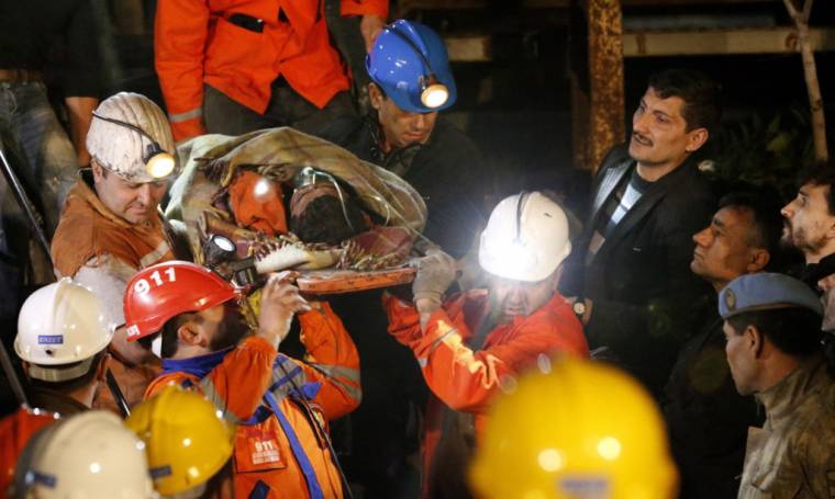 Több mint kétszázan meghaltak egy törökországi bányaszerencsétlenségben