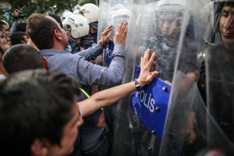 Török düh és gyász a bányabaleset miatt