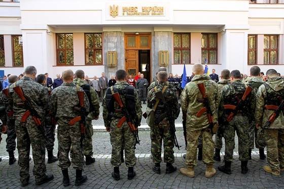 Kijev nem engedné ki az országból a hadköteleseket