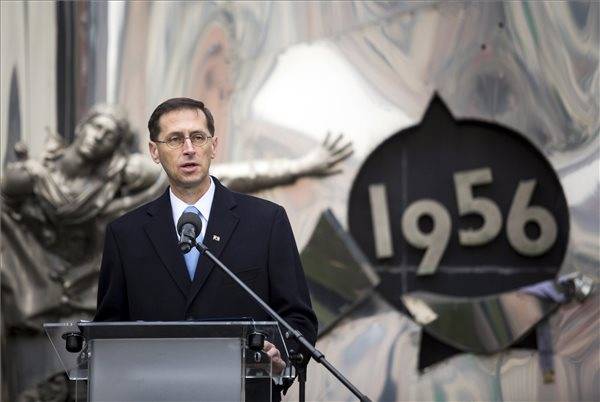 Varga Mihály: ma is ki kell állni a nemzet igazáért